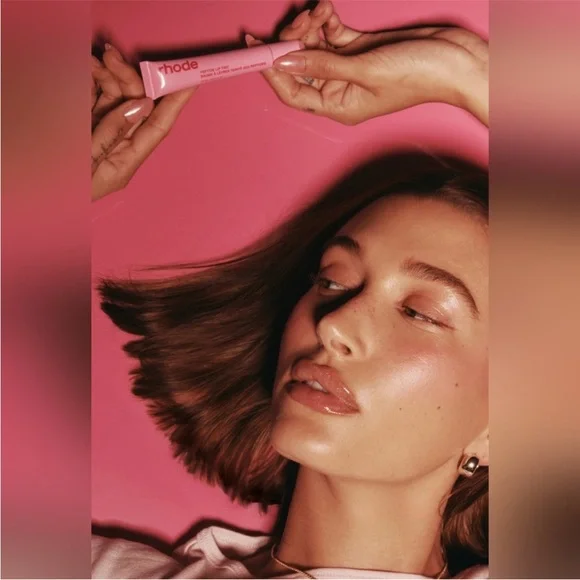 NEW✅Rhode Pink Peptide Lip Tint - Jelly Bean - Limited Edition - Picture 3 of 3